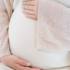 从“大头针”的运🔥😤俄罗斯代孕多少钱作模式来看，作😱品上线速🇩🇬🦘